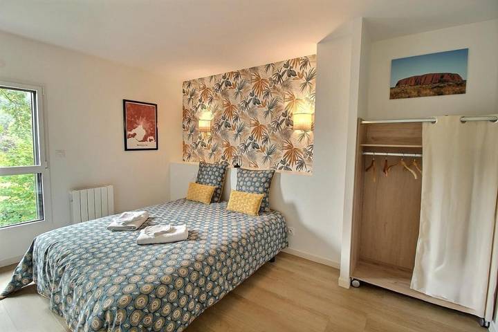 Location de vacances pour 2 personnes, avec vue et jardin à Saint-Hélen - 2