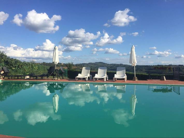 Geheel appartement, Casina – Toscaans Appartement met Zwembad tussen Wijngaarden en Olijfbomen in Montespertoli, Provincie Florence