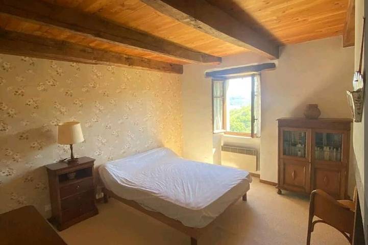 Location de vacances pour 5 personnes, avec jardin à Espeyrac - 2