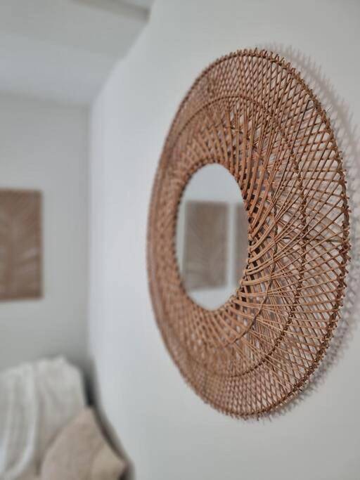 Appartement entier, One-Bedroom Apartment in Saint-Pierre-des-Corps, Région de Tours