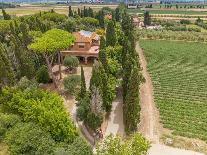 Appartamento per 4 persone, con Giardino a Campiglia Marittima