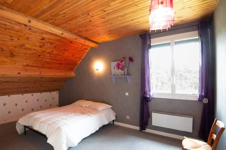 Location de vacances pour 6 personnes, avec jardin à Aumont-Aubrac - 3