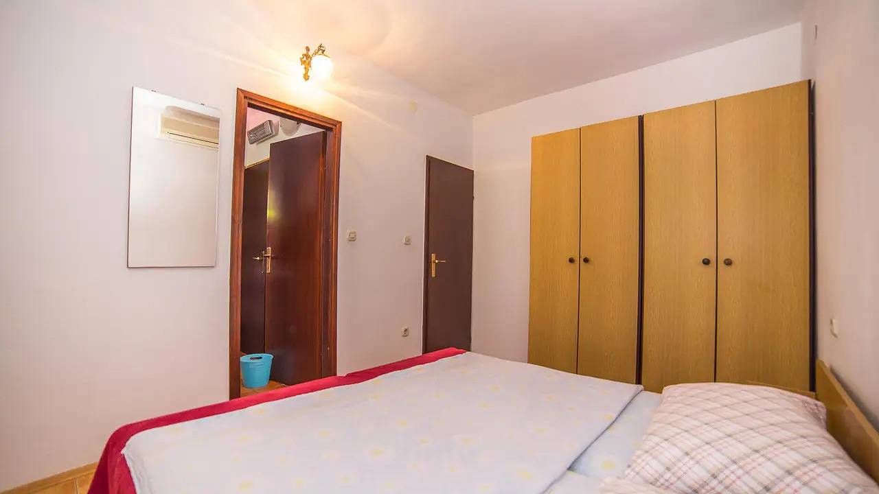 Zimmer für 2 Personen (20 m²) in Splitska in Supetar, Brac