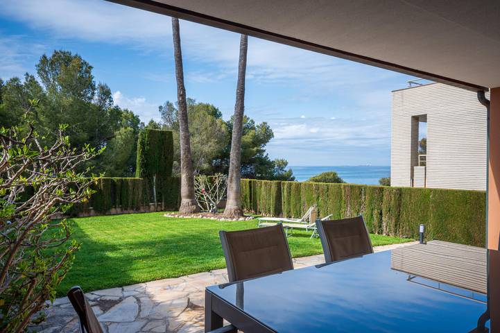 Casa rural para 6 personas, con Vistas al mar además de Terraza y Jardín en Torredembarra
