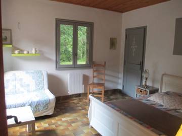 Chambre D’hôte pour 2 Personnes dans Belsentes, Région de Tournon-sur-Rhône, Photo 1