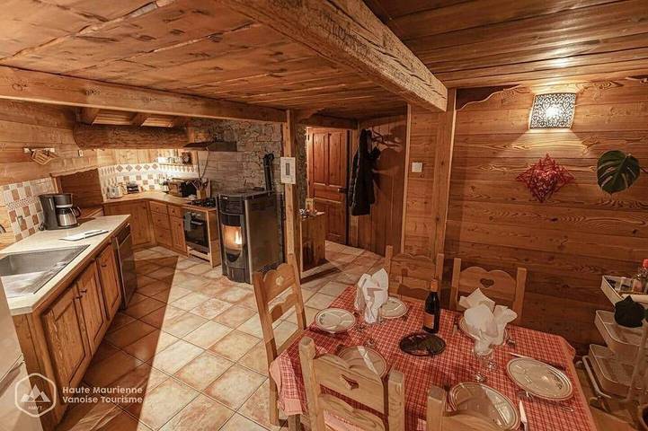 Gîte pour 6 personnes, avec balcon à Aussois