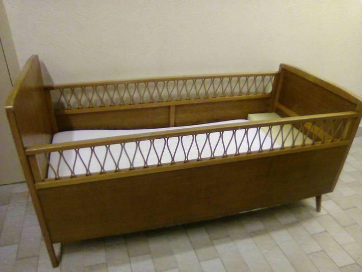 Gîte pour 2 personnes, avec vue sur le lac et jardin dans Lac de Vassivière - 4