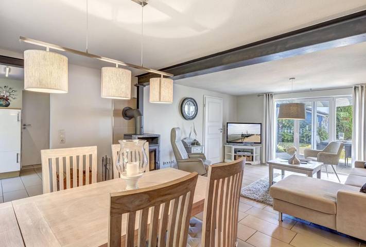 Ferienwohnung für 4 Personen, mit Terrasse und Garten sowie Seeblick in Kamminke