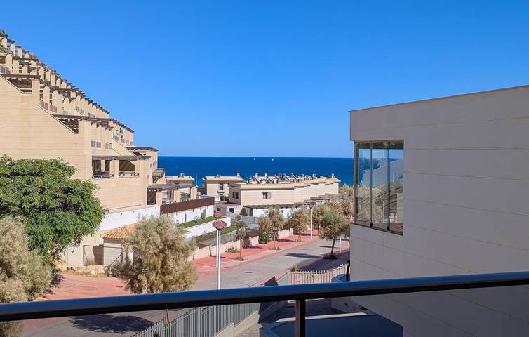 Apartamento de vacaciones para 3 personas, con terraza y piscina - 1