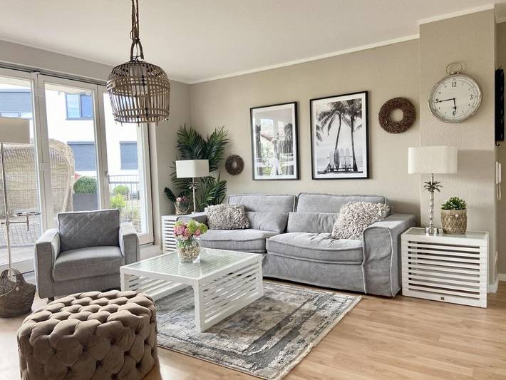 Ferienwohnung für 5 Personen, mit Balkon und Terrasse sowie Ausblick in Weinstadt
