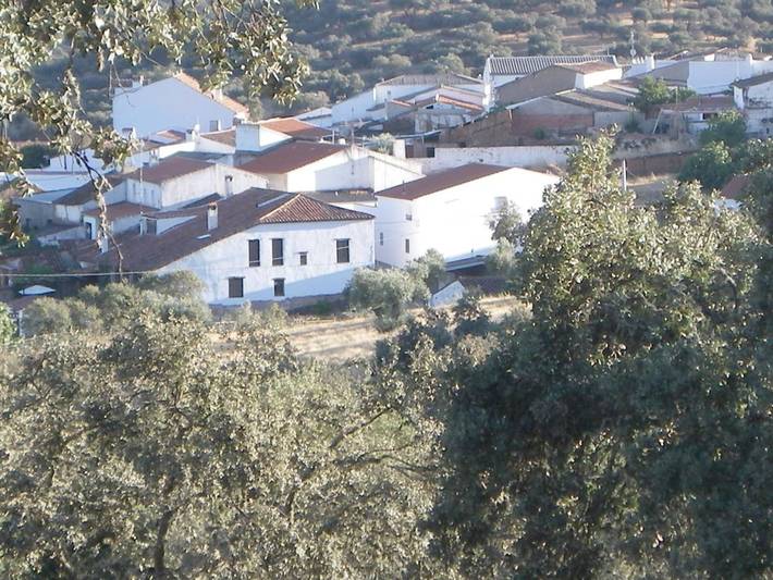 Casa rural para 10 personas, con vistas además de piscina y terraza en Valle del Guadiato - 2