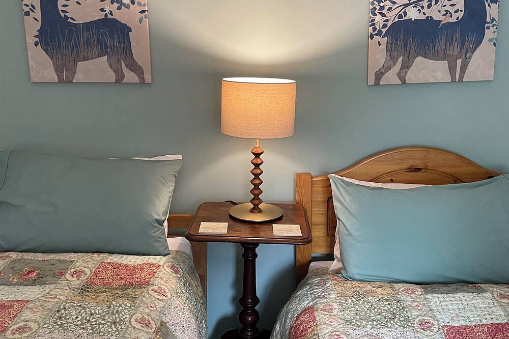 Pretty Cottage with Private Garden, Dulverton, Exmoor -  Pet-friendly in Dulverton, Somerset