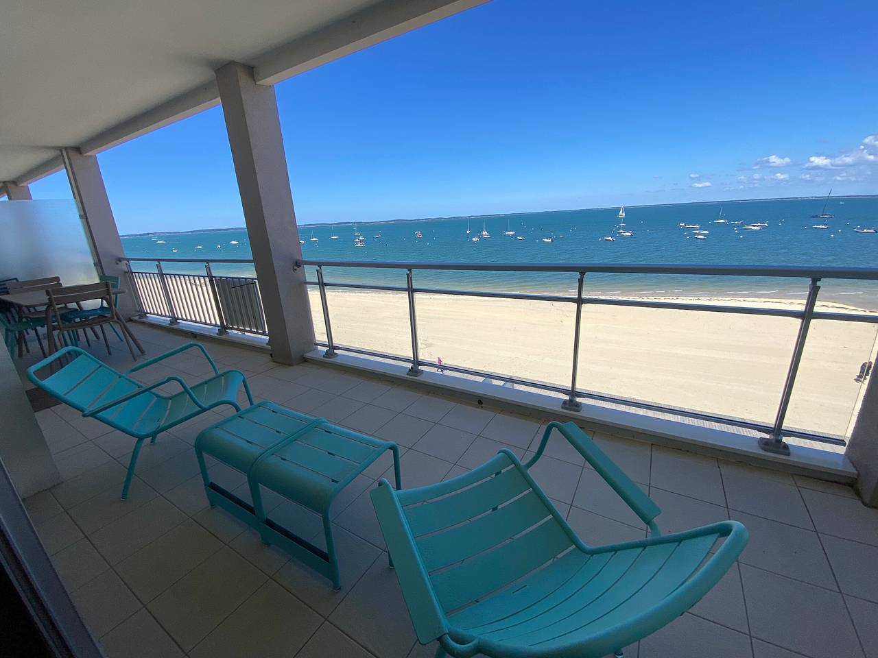 Geheel appartement, Appartement met zeezicht op 1,5 km van het strand in Arcachon, Arcachon en omgeving