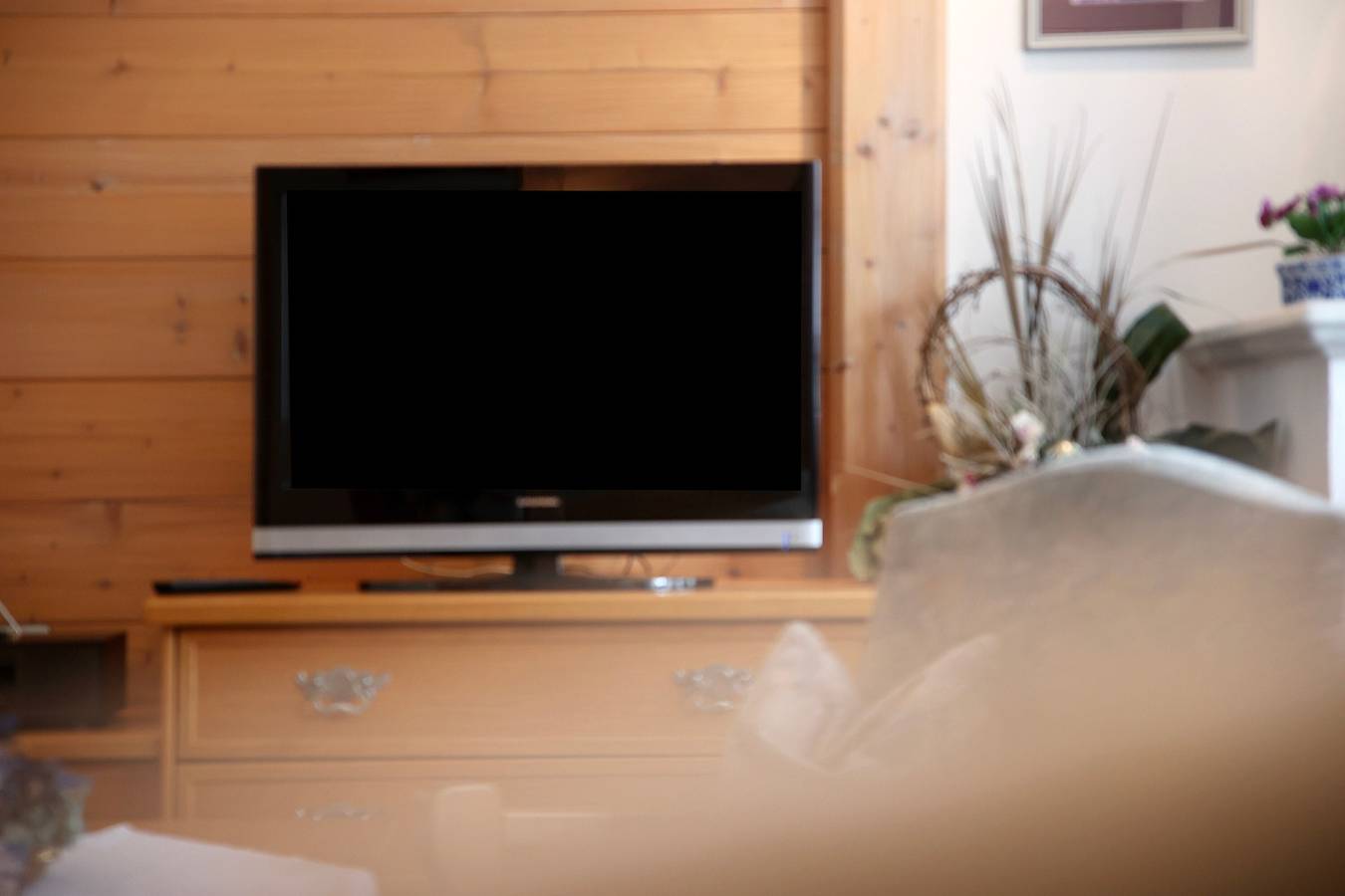 Ganze Wohnung, Ferienwohnung 'Bergdistel Nr 8' mit Bergblick, Gemeinschaftsgarten und Wlan in Mittenwald, Bayerische Alpen