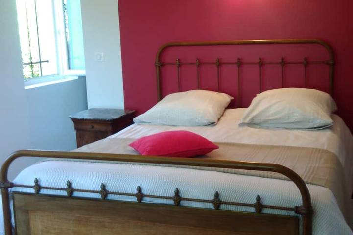 Gîte pour 6 personnes, avec jardin et terrasse à Sainte-Eulalie-de-Cernon - 2