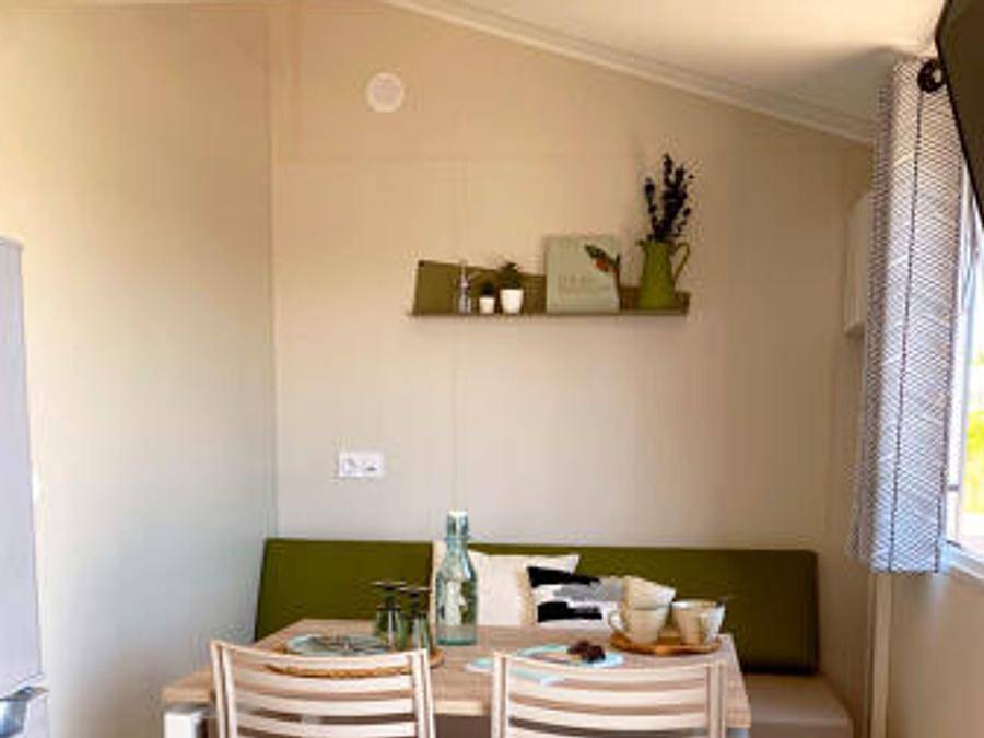 Camping des Pêcheurs - Bungalow 3 personen - Cottage Bora 20m² - airconditioning in Pont-de-Poitte, Jura Francais