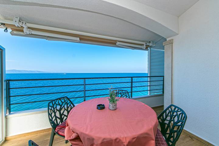 Apartament wakacyjny dla 2 osób, z Balkon/ taras w Drašnice