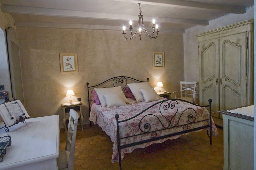 Rustig Comfort Lieflijk leven voor 3 personen + 1 baby in een Mas in de Provence in La Cadière-d'Azur, Toulon regio
