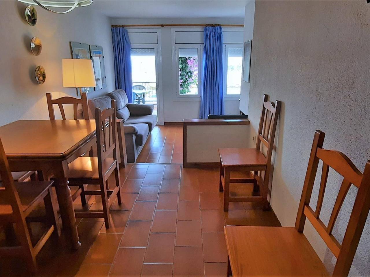Apartamento entero, Apartamento Excelente en Primera Línea de Mar en Sant Carles, Llançà in Platja de l'Argilera (Llanca), Llansá