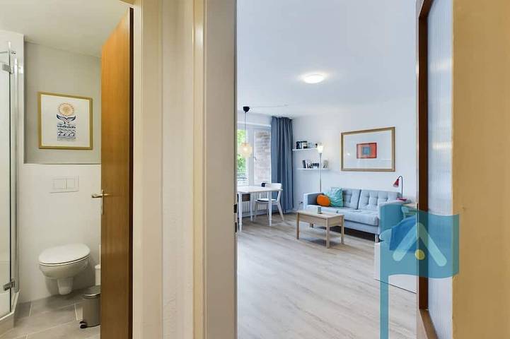 Ganze Wohnung, In 2. Reihe zum Strand- das Meer können Sie vom Balkon aus schon sehen! - in Nordfriesische Inseln (Schleswig-Holstein) (Schleswig-Holstein), Wyk auf Föhr