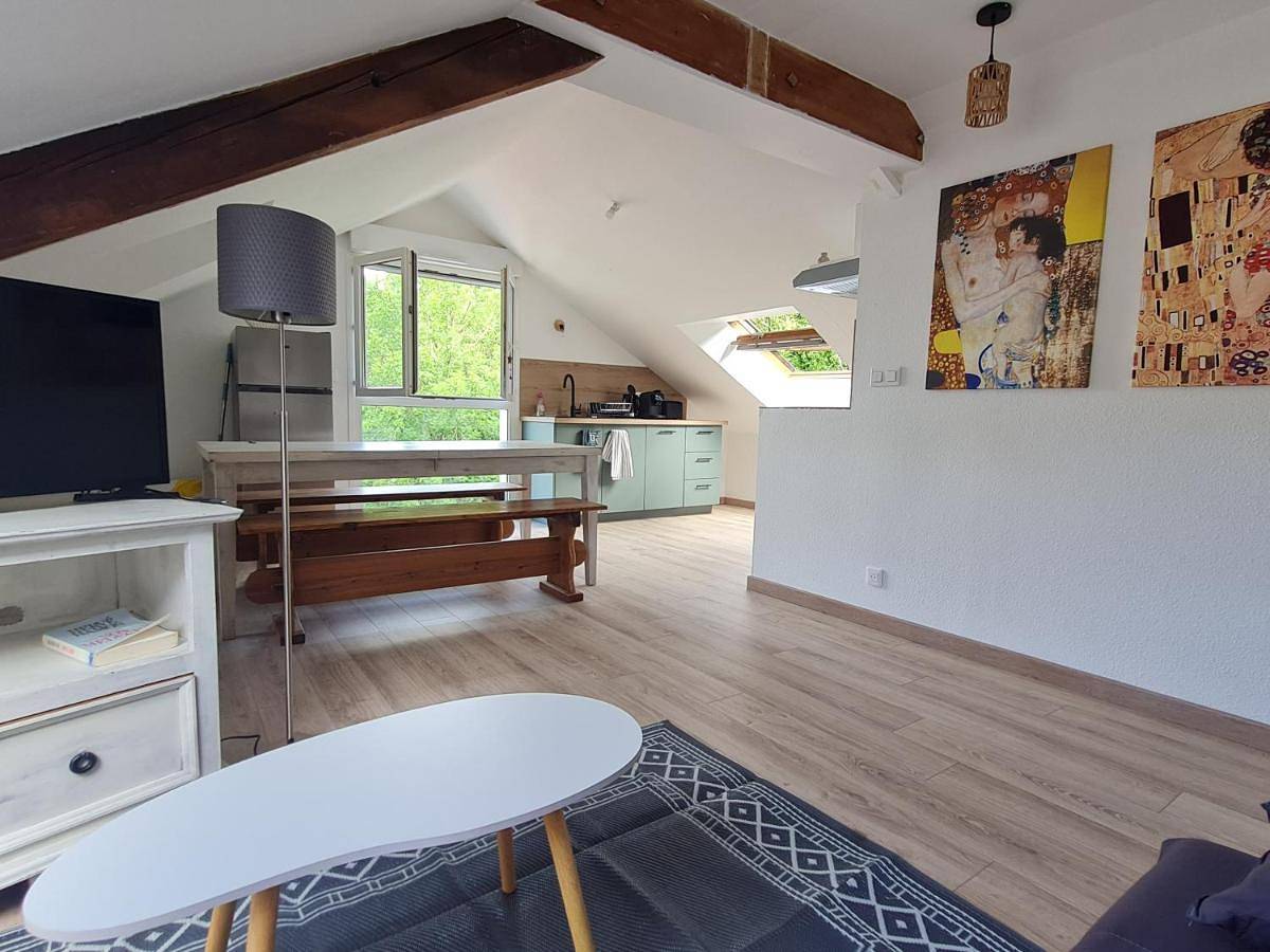 Appartement entier, Appartement entre Nature, Ville et Culture in Besançon, Doubs