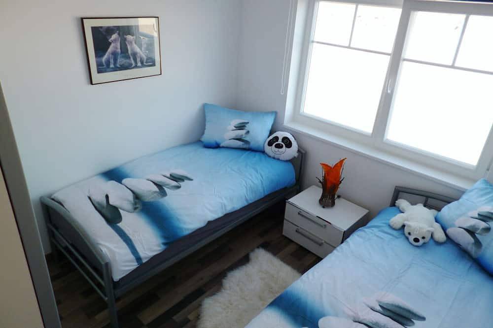 Luxury on the beach: holiday home with sauna, whirlpool, beach chair and sea view in Olpenitz, Kappeln