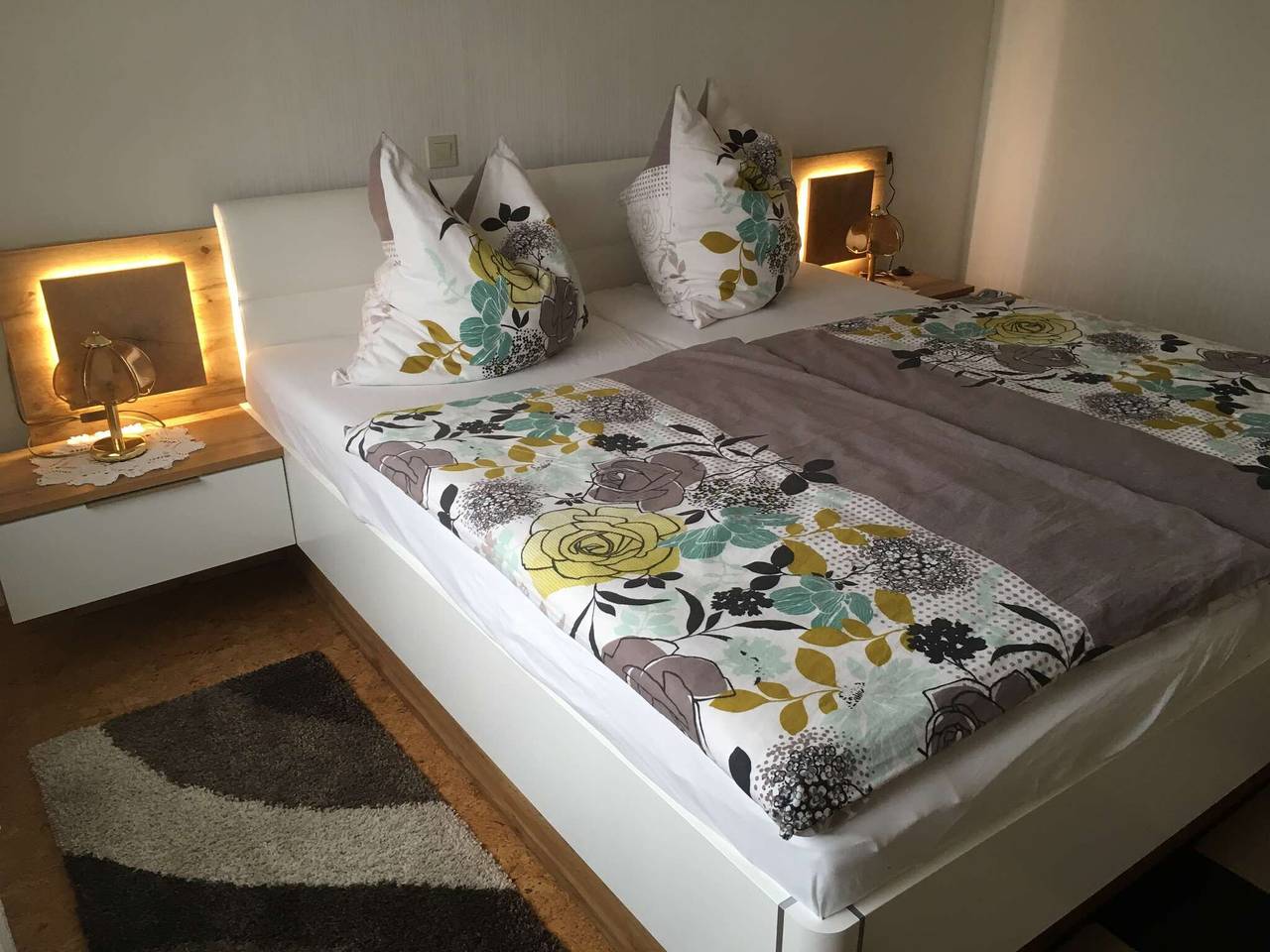 Appartement entier, Appartement 'Ferienwohnung Petryk' avec terrasse privée, jardin privé et Wi-Fi in Weinheim, Kurpfalz