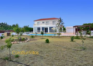 Villa for 7 People in Coral Bay (Cyprus), South Cyprus, Photo 2