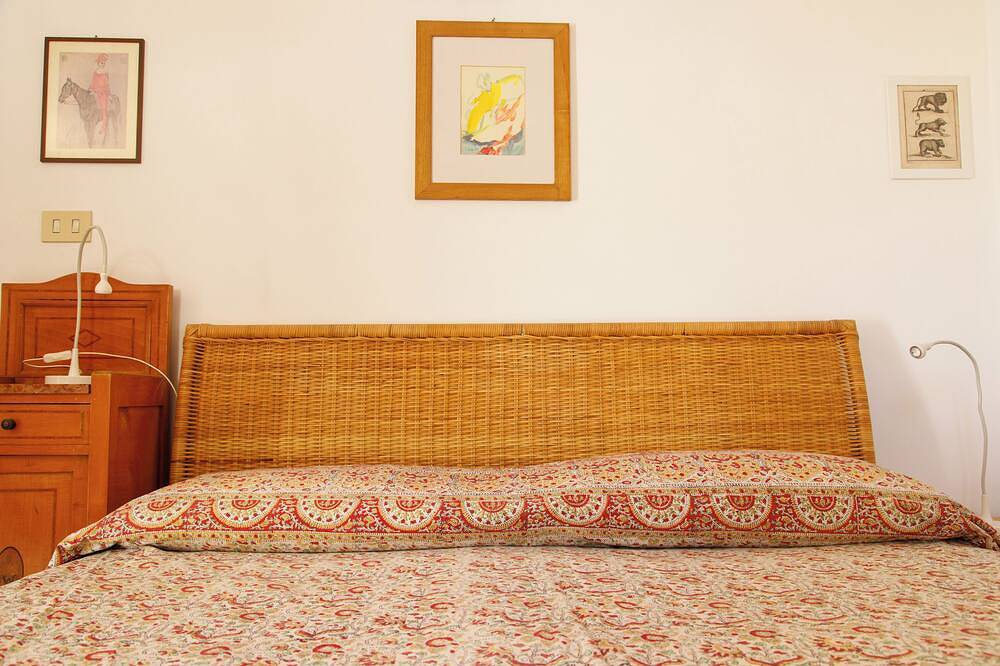 Ganze Wohnung, Ferienwohnung mit Terrasse in der Altstadt- Amalfi - Luna in Amalfi, Amalfiküste