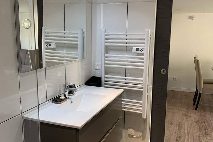 Ganze Wohnung, A 5 Minutes des Plages Appartement Avec Jardin Privatif in Carqueiranne, Mittelmeerküste (Frankreich)