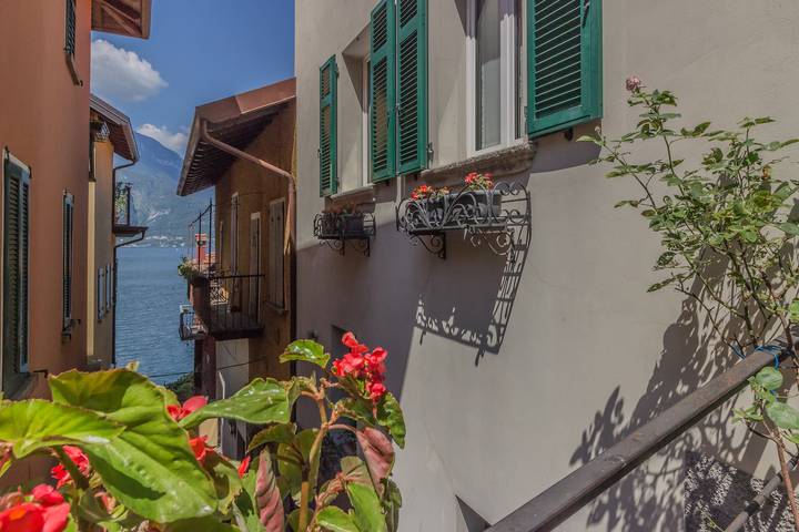 Ferienwohnung für 4 Personen, mit Seeblick - 1