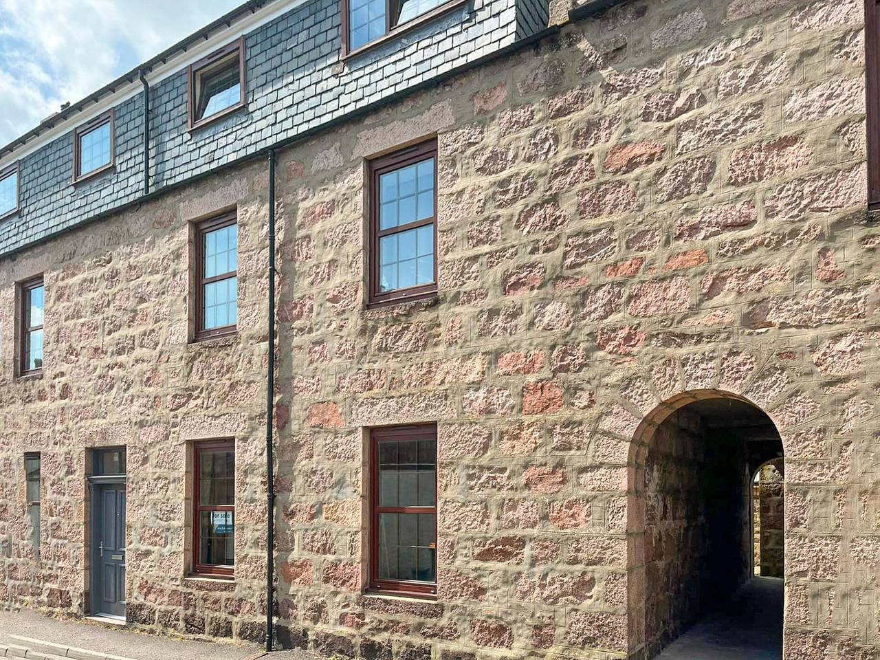 Entire apartment, Crachan Ballater in Ballater, Cairngorms National Park