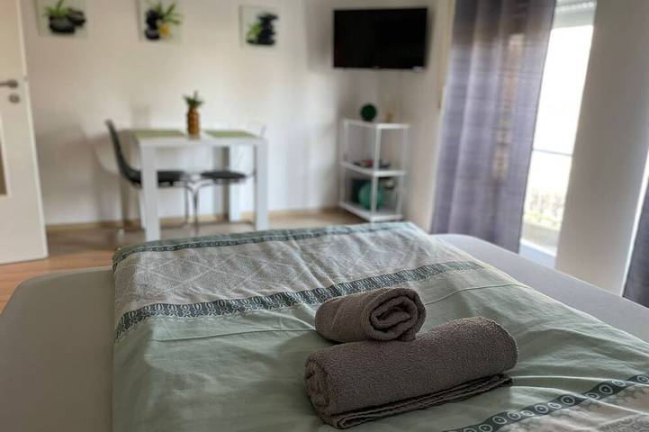 Ferienwohnung für 2 Personen, mit Balkon in Burghausen