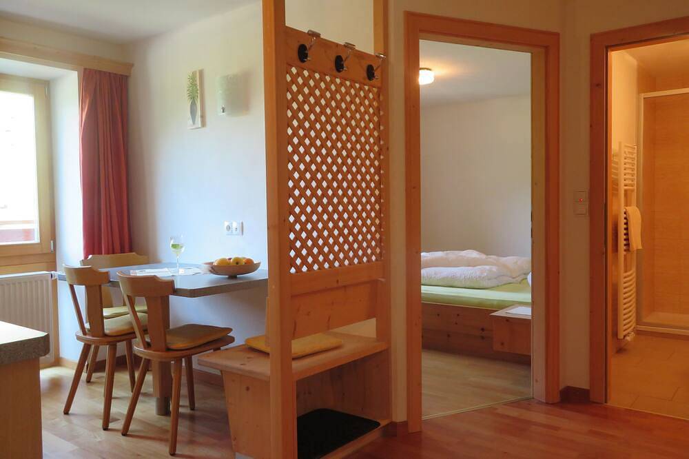 Geheel appartement, Appartement uitzicht op de vallei in Melag, Graun