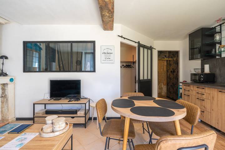 Apartamento entero, Apartamento Napoleón – Confort y Terraza, Ideal para Termalistas y Familias en Saint-Genis in Saint-Genis-de-Saintonge, Región de Jonzac