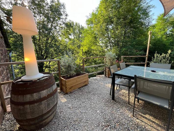 Location de vacances pour 4 personnes, avec terrasse à Marcillac-Vallon - 4
