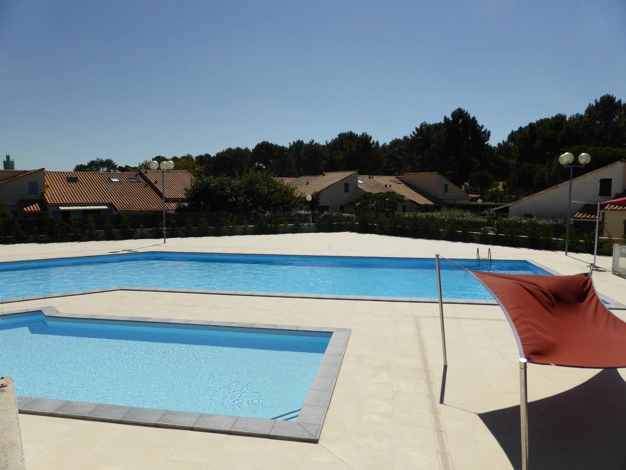 Charmante maison 4/5 pers avec terrasse et jardin privé in La Palmyre, Les Mathes