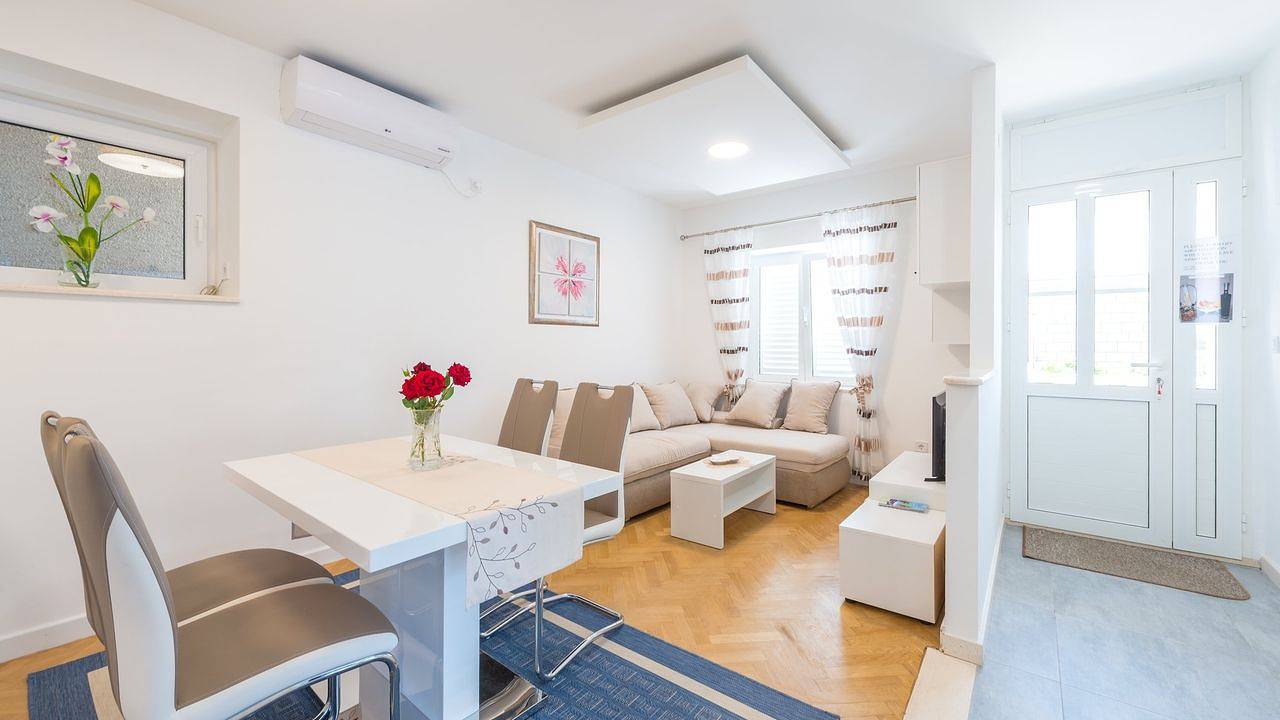 Entire holiday apartment, Ferienwohnung für 4 Personen (75 m²) in Dubrovnik in Dubrovnik, Grad Dubrovnik