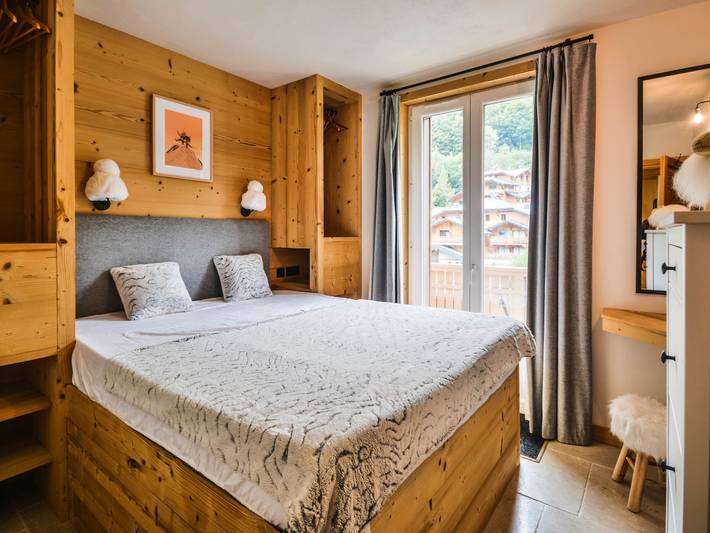 Apartamento entero, Moderno apartamento para 6 en Morzine, cerca del teleférico, con balcón, parking y WiFi in Morzine, Les Portes du Soleil