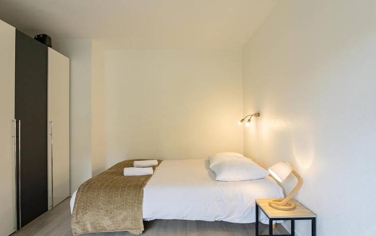 Gîte pour 4 personnes, avec Balcon ainsi que Terrasse et Vue à Meythet - 2