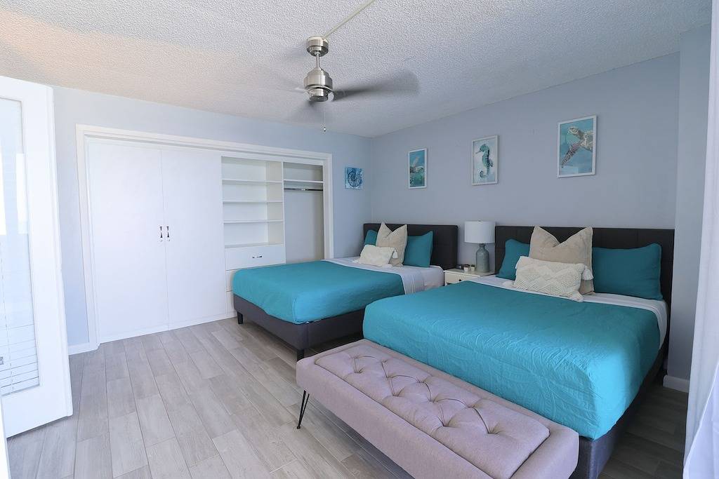 Ganze Wohnung, Breathtaking oceanfront views! Balcony! Private Pool, Beach Access, Daytona! in Daytona Beach, Florida