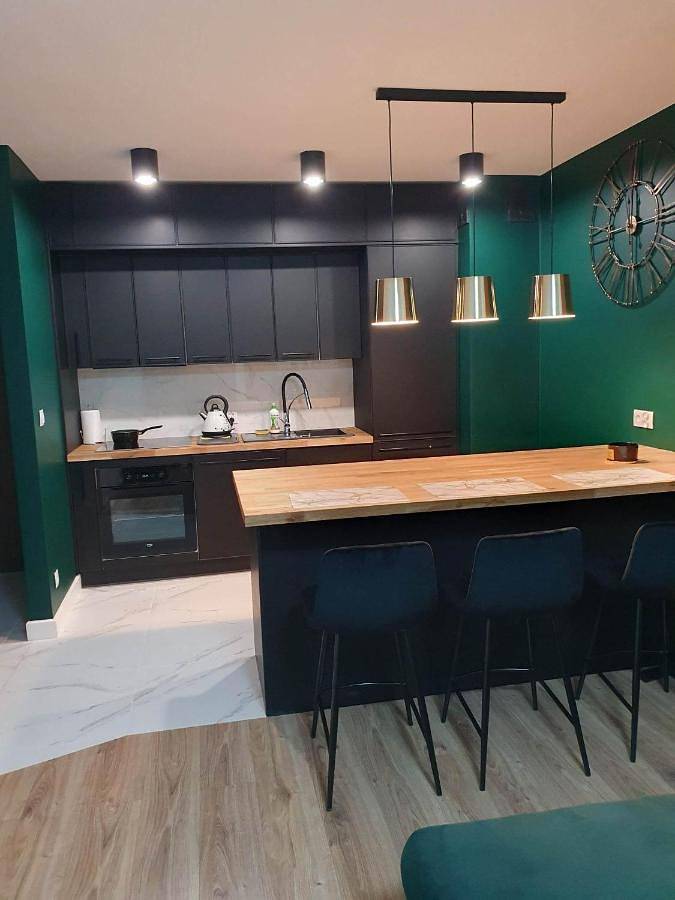 Apartament wakacyjny dla 2 osób, z widok i balkon w Białołęka