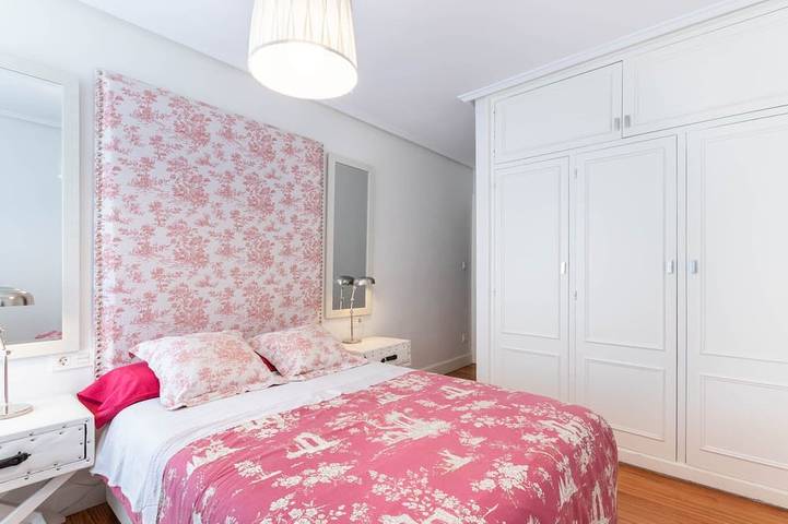 Appartement entier, Bel appartement de luxe avec Wifi in Bilbao, Biscaye