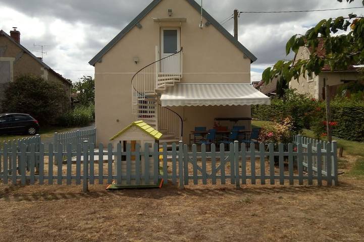 Gîte pour 6 personnes, avec jardin