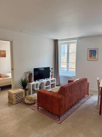 Gîte pour 4 personnes à Montluel