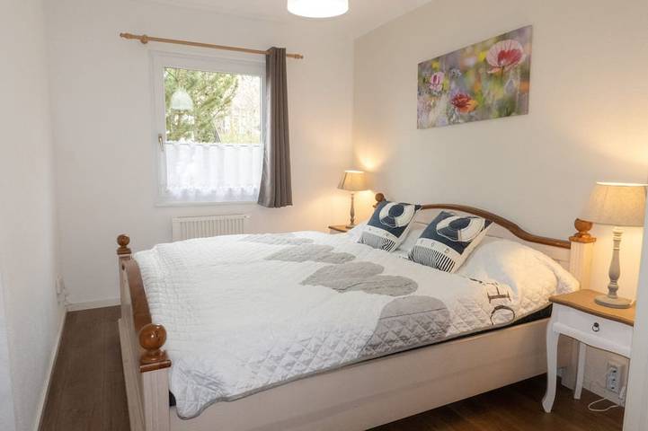 Ganze Wohnung, **Ruheoase im Kellerwald am Waldzugang. Garten mit Zaun. WLAN gratis. in Frankenau, Landkreis Waldeck-Frankenberg