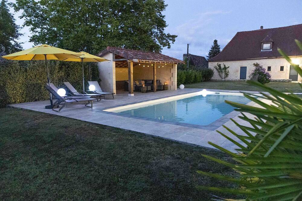 Chambre D'hôte du Domaine des Deux Ânes, Dans un Calme Absolu in Lalinde, Périgord Pourpre
