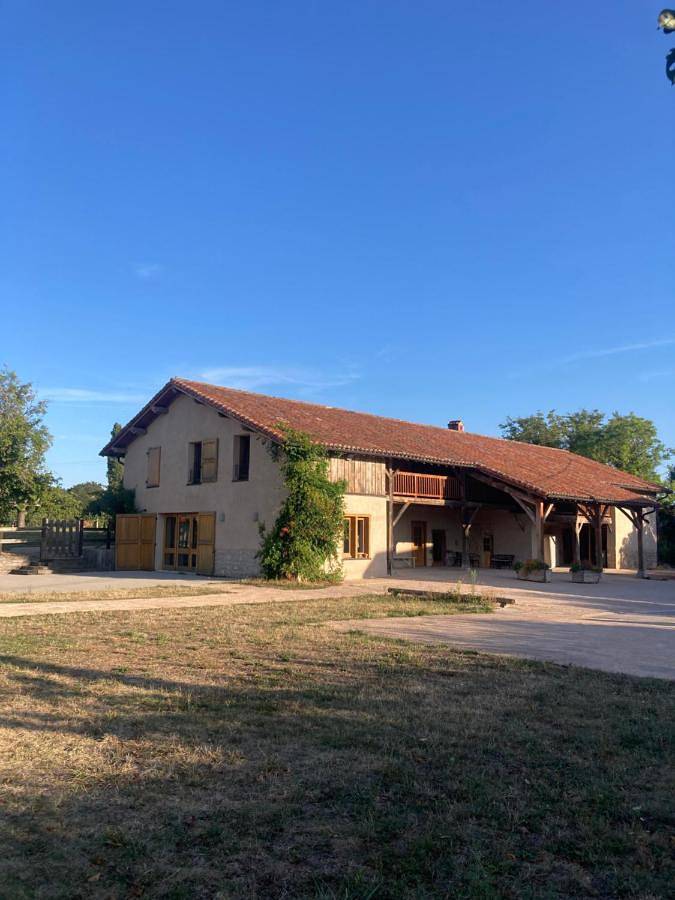 Maison d’hôte pour 4 personnes, avec balcon et jardin à Pérouges - 2