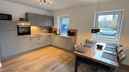 Ferienhaus für 6 Personen, mit Terrasse, mit Haustier in Emden