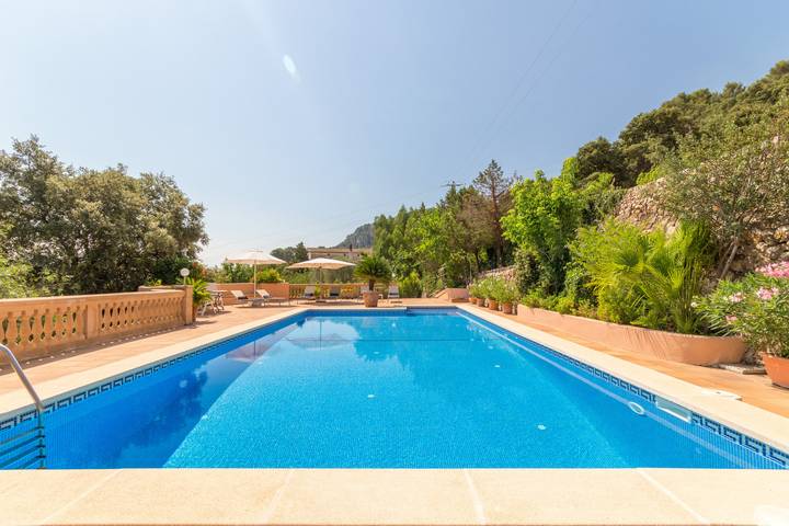 Finca für 6 Personen, mit Balkon und Terrasse sowie Garten und Pool in Esporles
